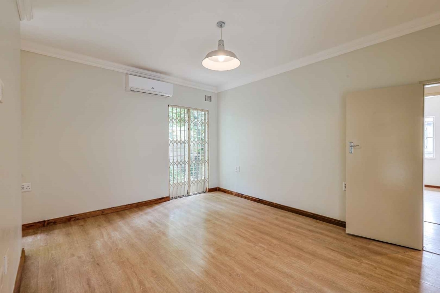 3 Bedroom Property for Sale in Nieuw Muckleneuk Gauteng