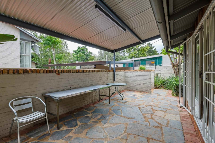 3 Bedroom Property for Sale in Nieuw Muckleneuk Gauteng