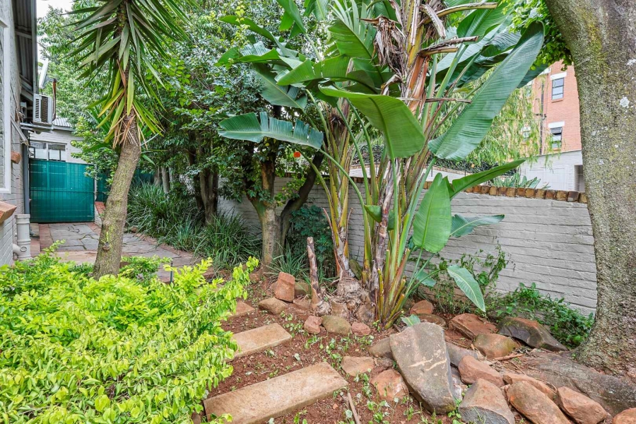 3 Bedroom Property for Sale in Nieuw Muckleneuk Gauteng