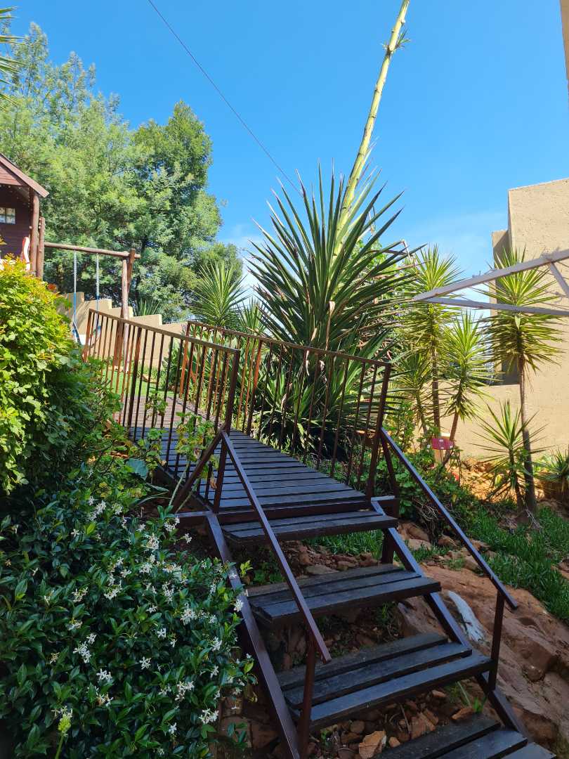 3 Bedroom Property for Sale in Roodekrans Gauteng