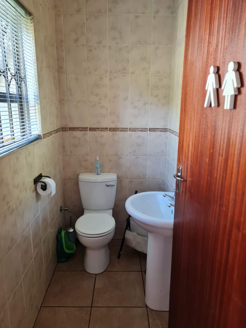 3 Bedroom Property for Sale in Roodekrans Gauteng
