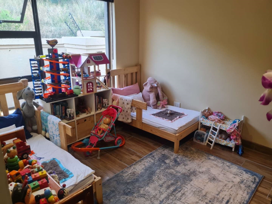 3 Bedroom Property for Sale in Roodekrans Gauteng