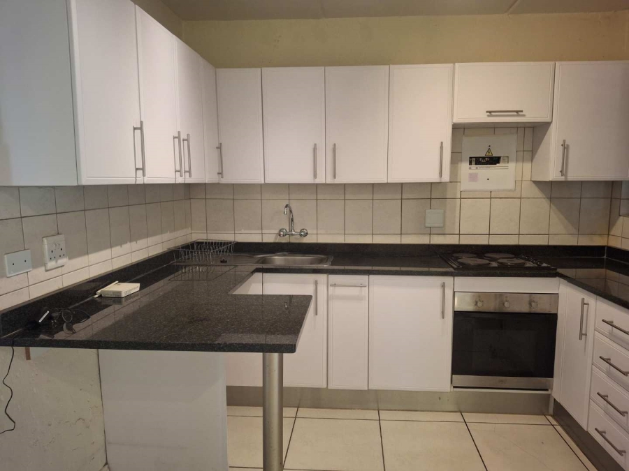 To Let 1 Bedroom Property for Rent in Morningside Gauteng