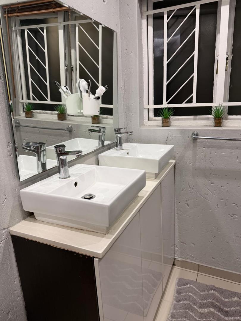 To Let 1 Bedroom Property for Rent in Morningside Gauteng