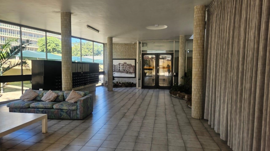 2 Bedroom Property for Sale in Braamfontein Gauteng