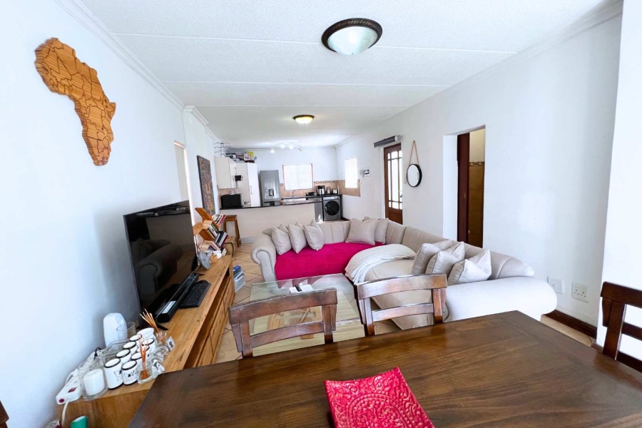 2 Bedroom Property for Sale in Montana Tuine Gauteng