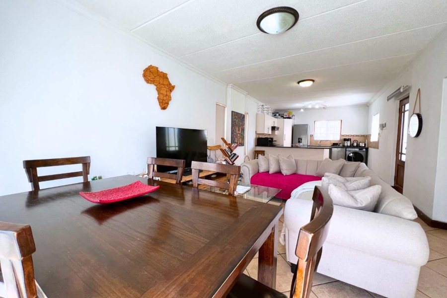 2 Bedroom Property for Sale in Montana Tuine Gauteng