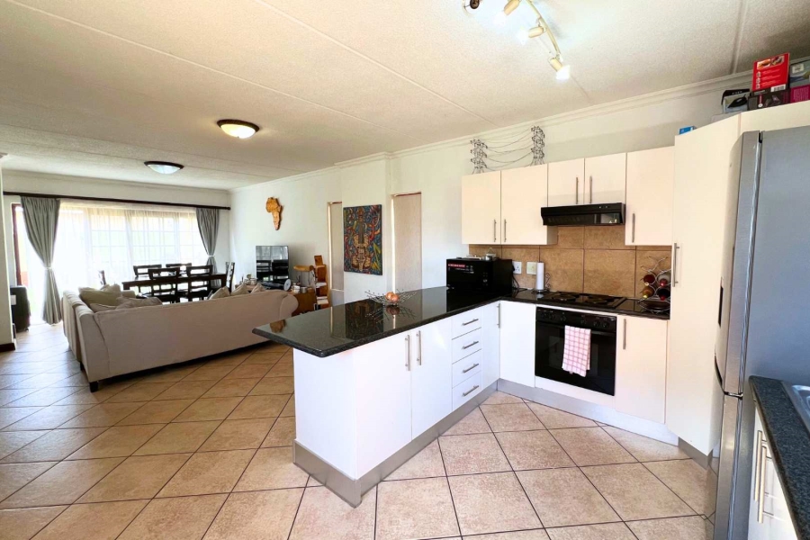 2 Bedroom Property for Sale in Montana Tuine Gauteng