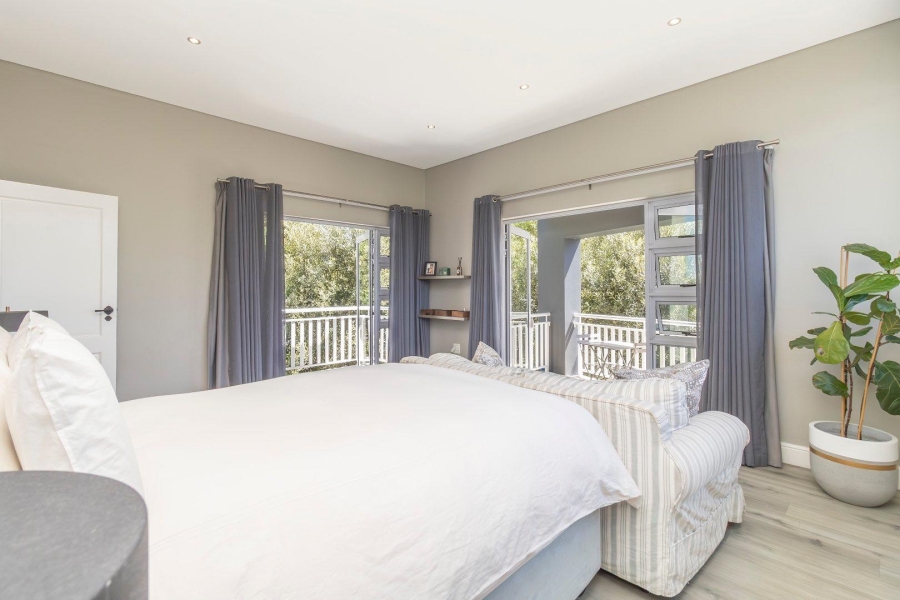 4 Bedroom Property for Sale in Waterfall Country Estate Gauteng