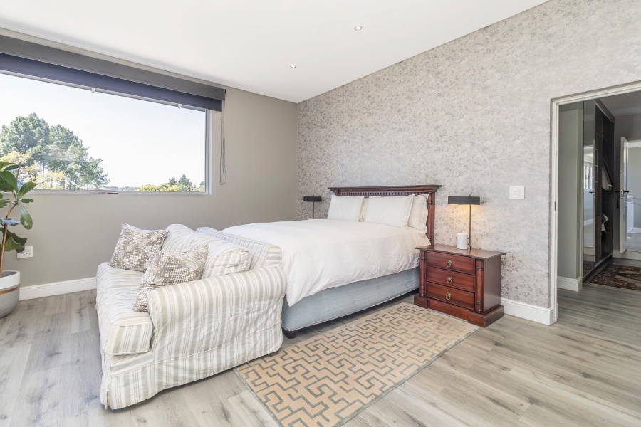 4 Bedroom Property for Sale in Waterfall Country Estate Gauteng