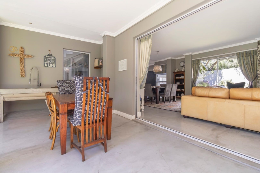 4 Bedroom Property for Sale in Waterfall Country Estate Gauteng