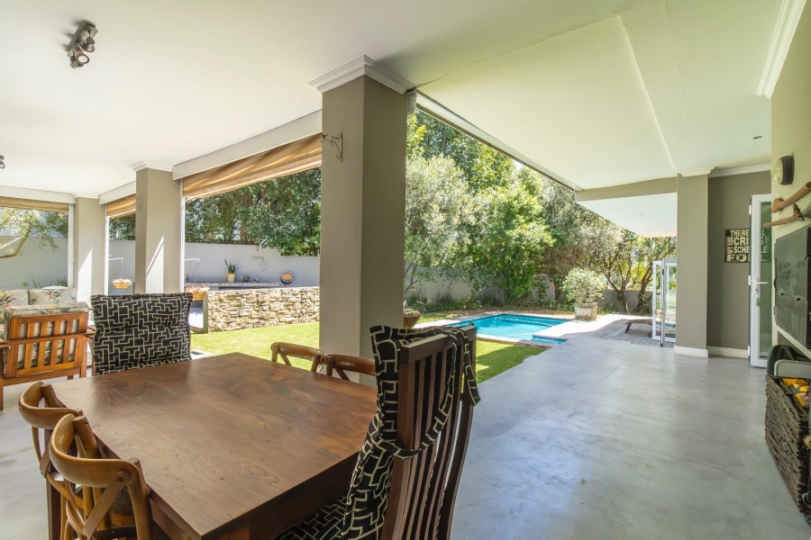 4 Bedroom Property for Sale in Waterfall Country Estate Gauteng