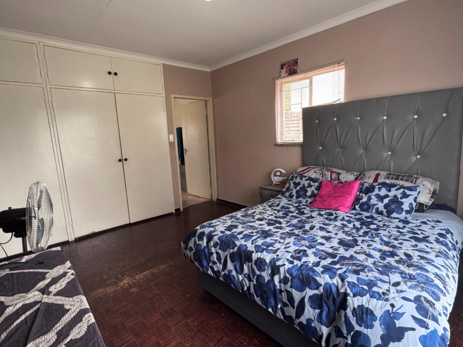 3 Bedroom Property for Sale in Raceview Gauteng