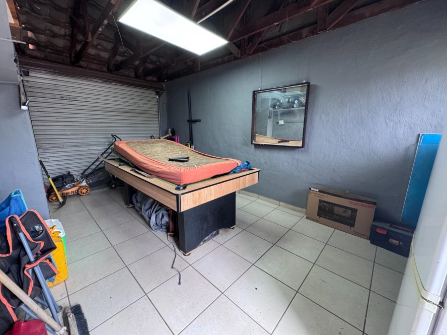 3 Bedroom Property for Sale in Raceview Gauteng