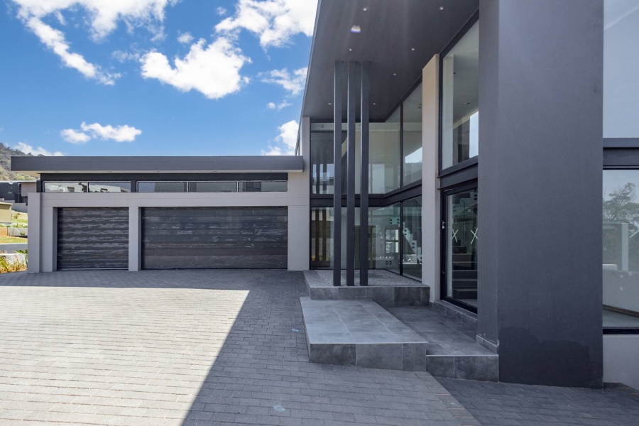 5 Bedroom Property for Sale in Eye of Africa Gauteng