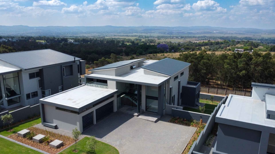 5 Bedroom Property for Sale in Eye of Africa Gauteng