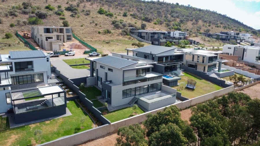 5 Bedroom Property for Sale in Eye of Africa Gauteng