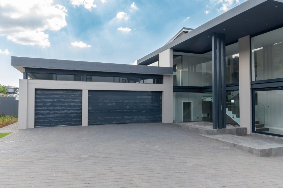 5 Bedroom Property for Sale in Eye of Africa Gauteng