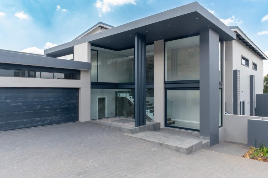 5 Bedroom Property for Sale in Eye of Africa Gauteng