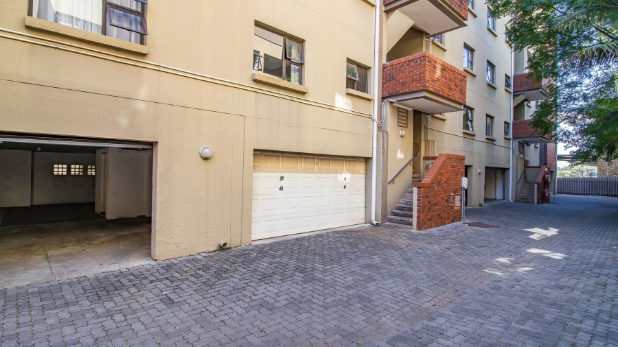 To Let 3 Bedroom Property for Rent in Blackheath Gauteng