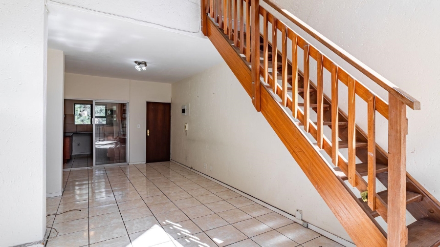 To Let 3 Bedroom Property for Rent in Blackheath Gauteng