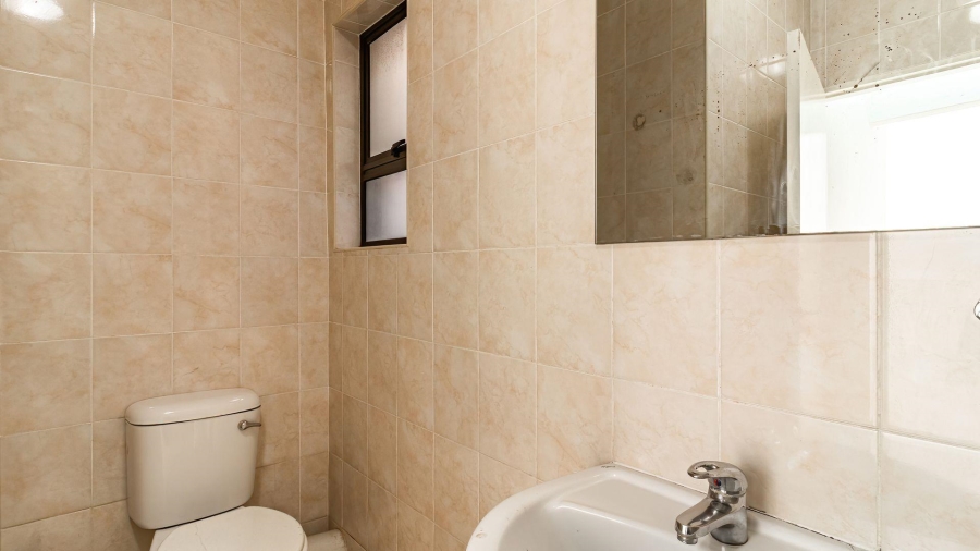 To Let 3 Bedroom Property for Rent in Blackheath Gauteng