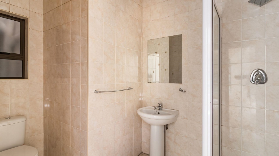 To Let 3 Bedroom Property for Rent in Blackheath Gauteng