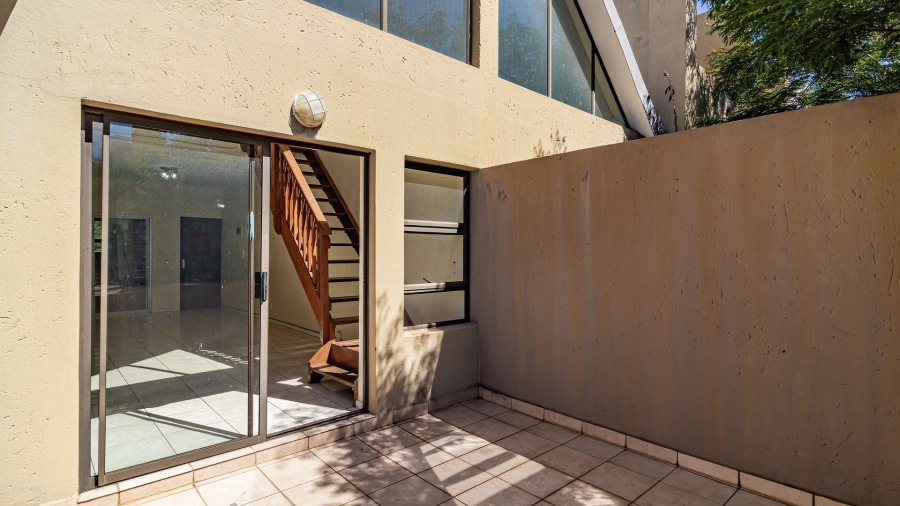 To Let 3 Bedroom Property for Rent in Blackheath Gauteng