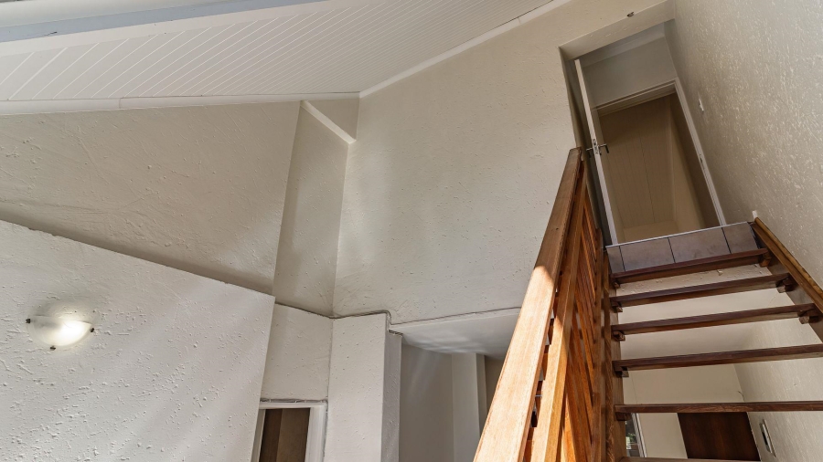 To Let 3 Bedroom Property for Rent in Blackheath Gauteng