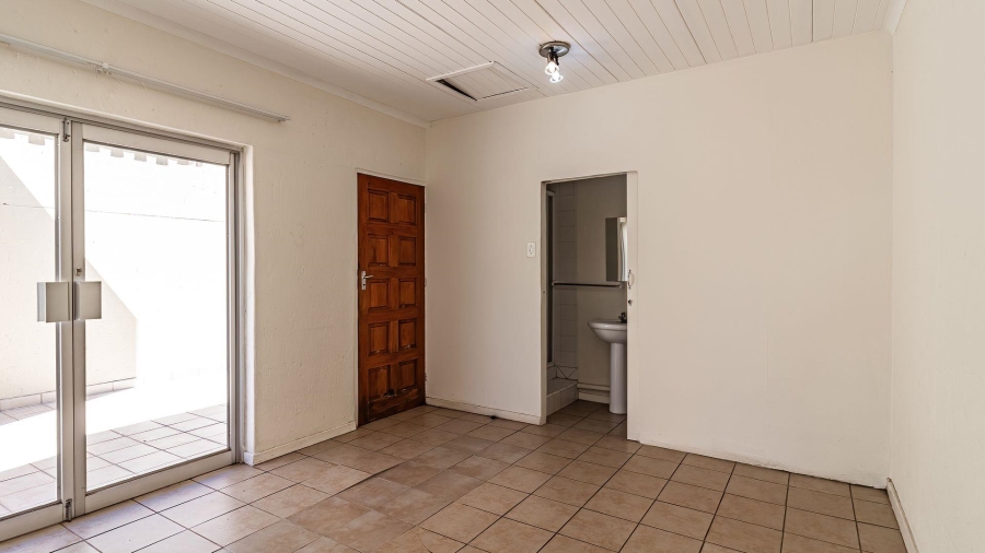 To Let 3 Bedroom Property for Rent in Blackheath Gauteng