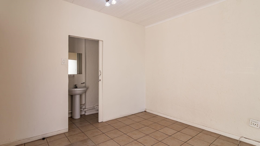 To Let 3 Bedroom Property for Rent in Blackheath Gauteng