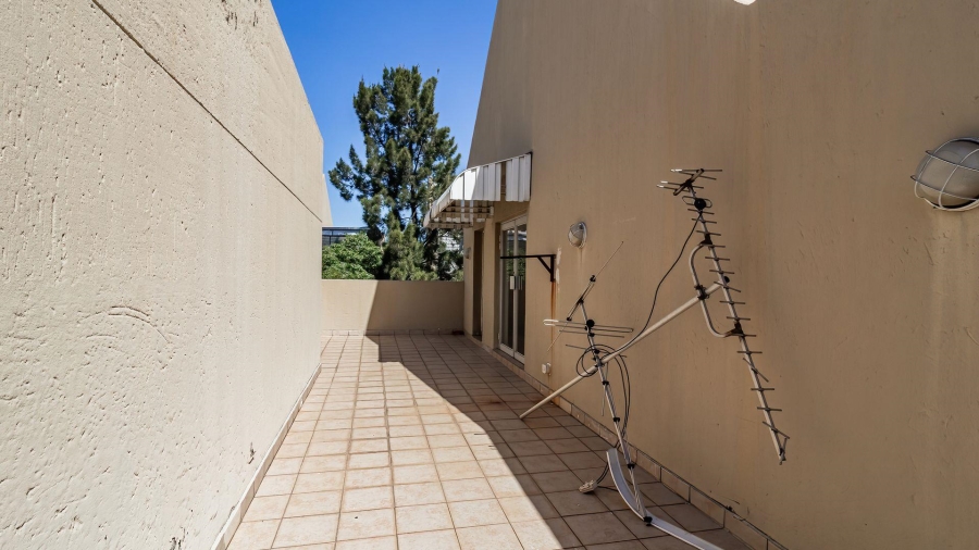 To Let 3 Bedroom Property for Rent in Blackheath Gauteng