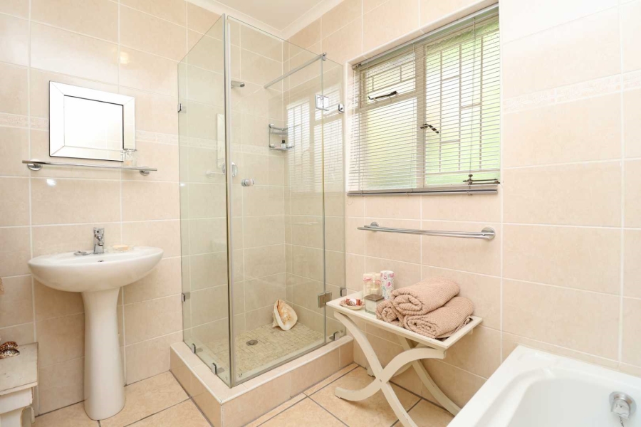 4 Bedroom Property for Sale in Morehill Gauteng