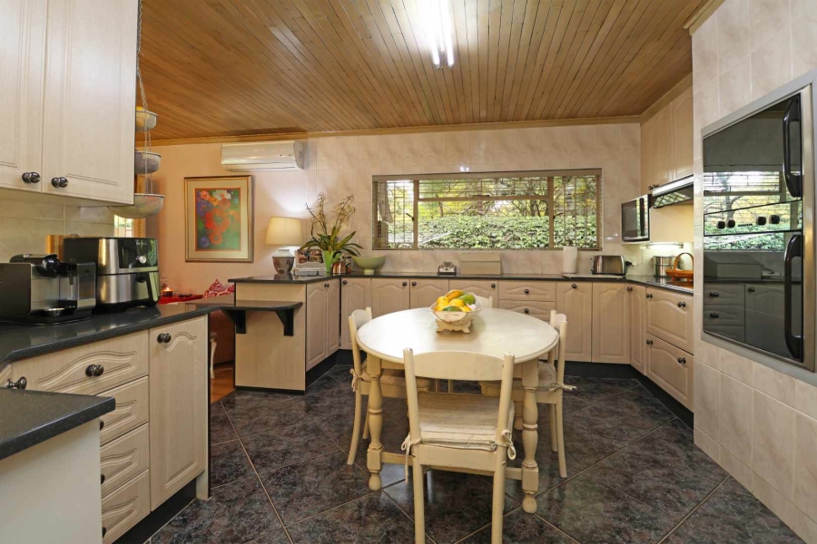 4 Bedroom Property for Sale in Morehill Gauteng