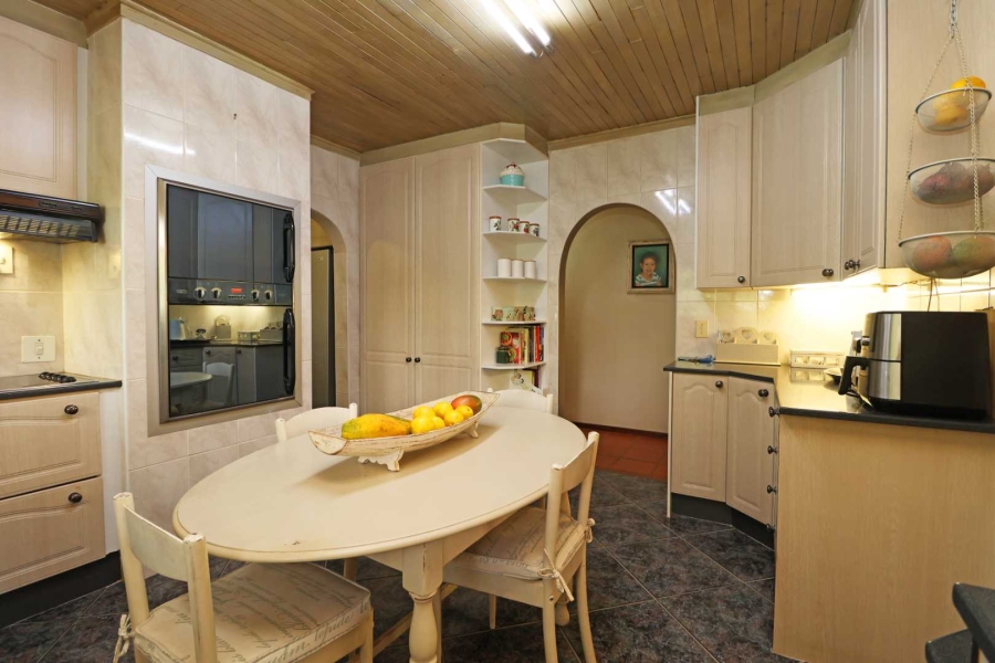 4 Bedroom Property for Sale in Morehill Gauteng