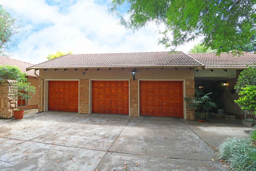 4 Bedroom Property for Sale in Morehill Gauteng