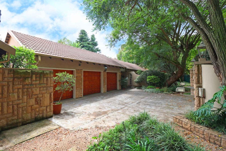 4 Bedroom Property for Sale in Morehill Gauteng