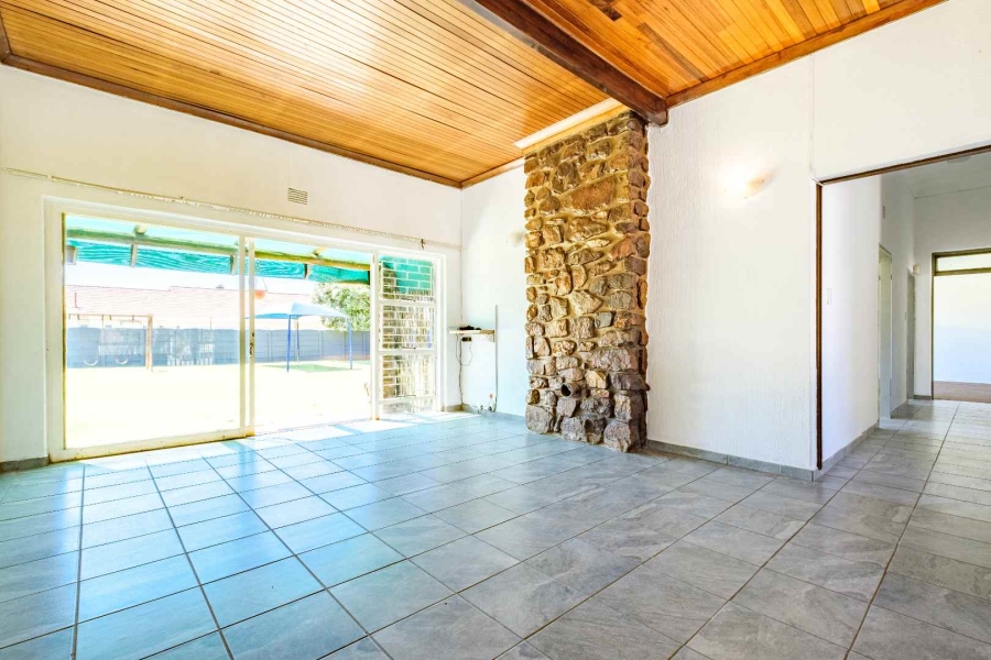 3 Bedroom Property for Sale in Parkrand Gauteng