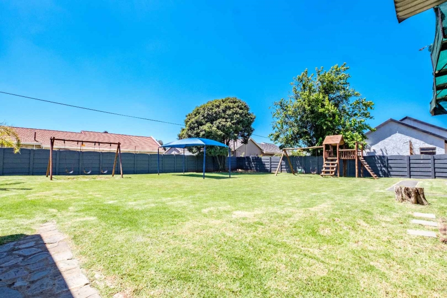 3 Bedroom Property for Sale in Parkrand Gauteng