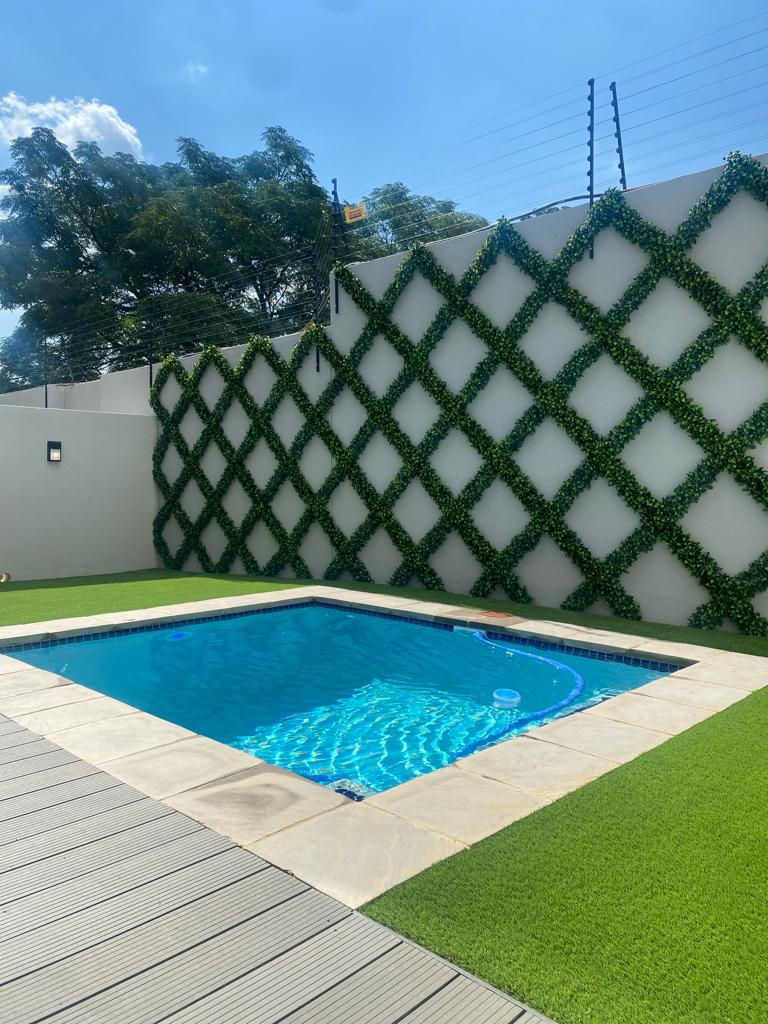 3 Bedroom Property for Sale in Bryanston Gauteng