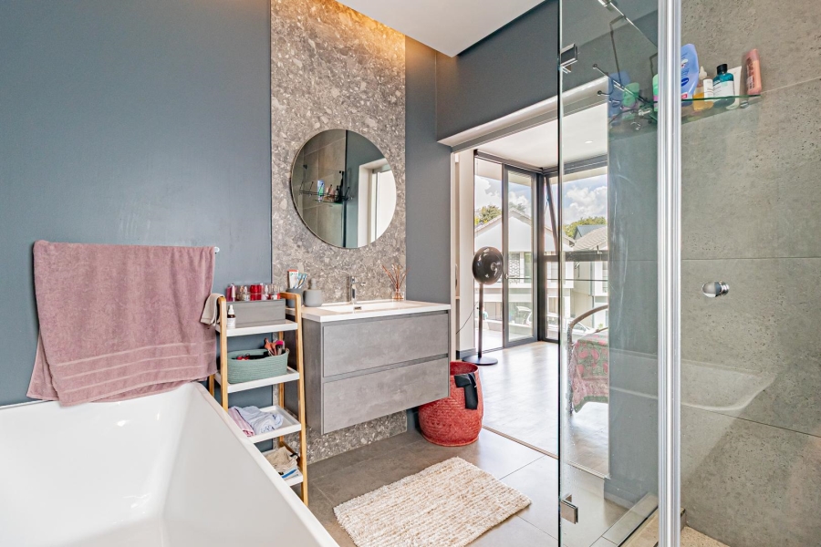 3 Bedroom Property for Sale in Bryanston Gauteng