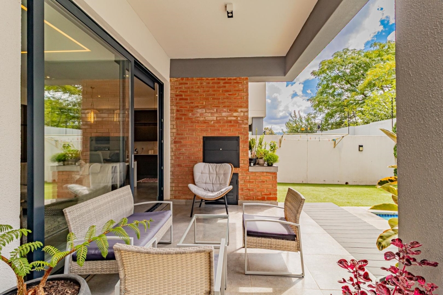 3 Bedroom Property for Sale in Bryanston Gauteng