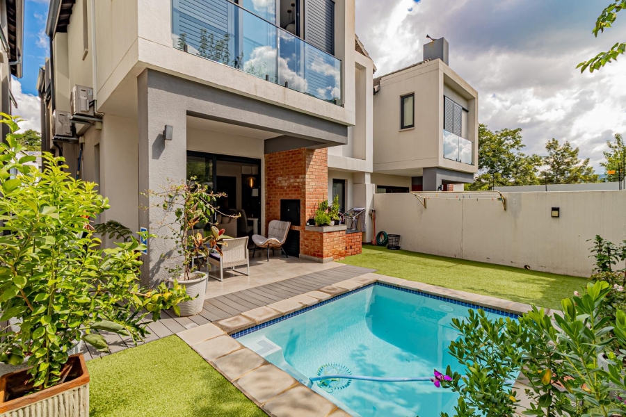 3 Bedroom Property for Sale in Bryanston Gauteng