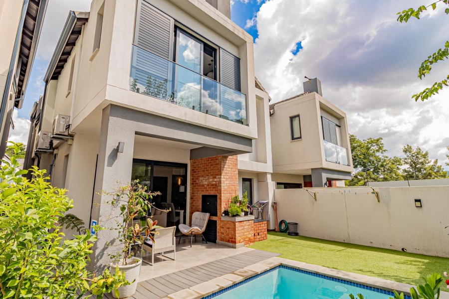 3 Bedroom Property for Sale in Bryanston Gauteng