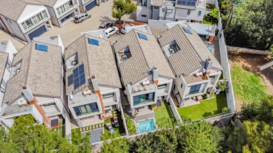 3 Bedroom Property for Sale in Bryanston Gauteng