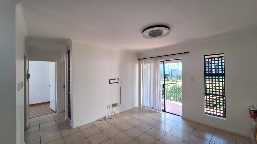 To Let 2 Bedroom Property for Rent in Northcliff Gauteng