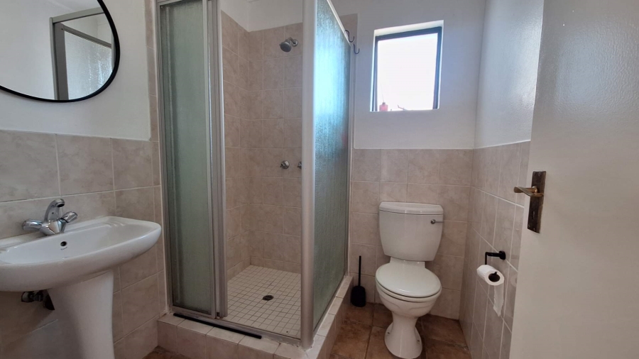 To Let 2 Bedroom Property for Rent in Northcliff Gauteng