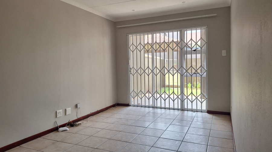 2 Bedroom Property for Sale in Ferndale Gauteng