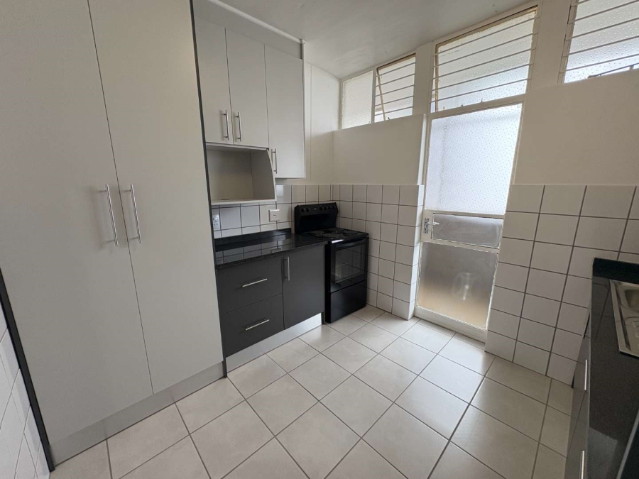 2 Bedroom Property for Sale in Constantia Kloof Gauteng