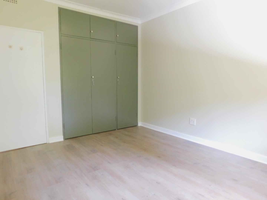 To Let 2 Bedroom Property for Rent in Sandown Gauteng